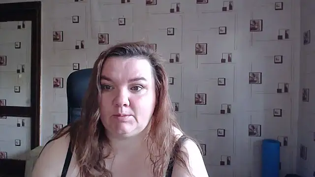 TasyaBigTTs online show from May 25, 2026, 2:28 am
