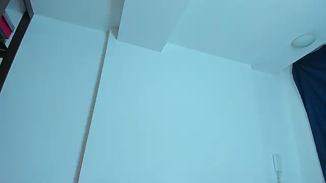 emiily15   online show from January 31, 2025, 8:43 pm