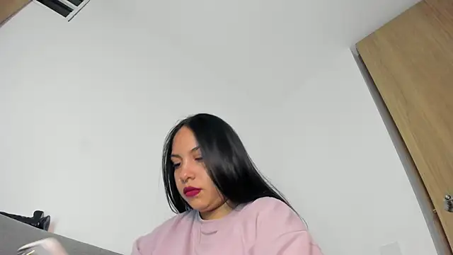 emiily15   online show from July 20, 2026, 3:10 am