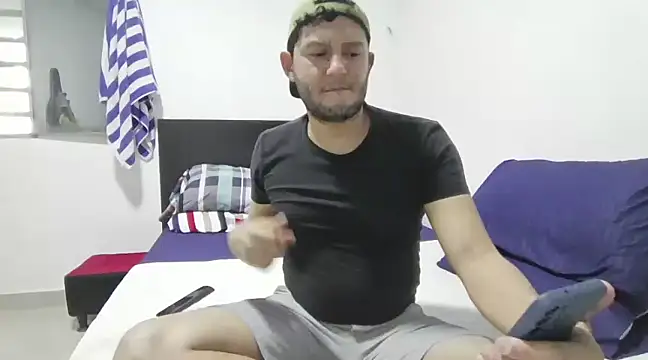 Snapshot of 2020dastan chatting on January 26, 2025, 10:13 pm 2020dastan online show from January 26, 2025, 10:13 pm