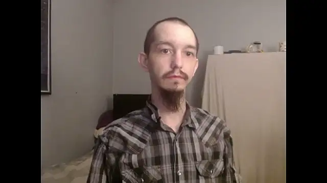 VanceFontaine online show from October 28, 2025, 11:40 pm