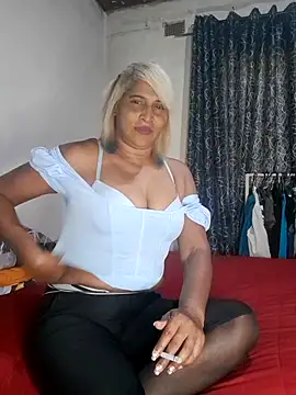 Goodgirlsue 77 online show from June 28, 2026, 9:26 am