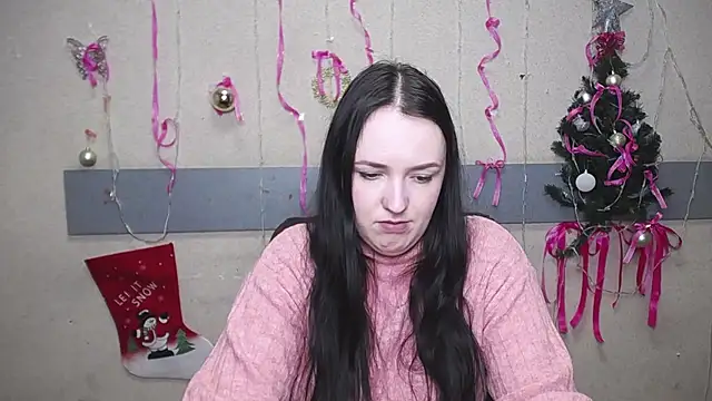 IsabelBlackberry online show from January 4, 2025, 3:07 pm