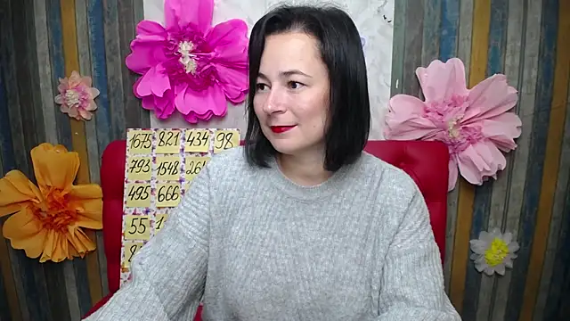 MarieSho online show from October 9, 2025, 5:00 pm