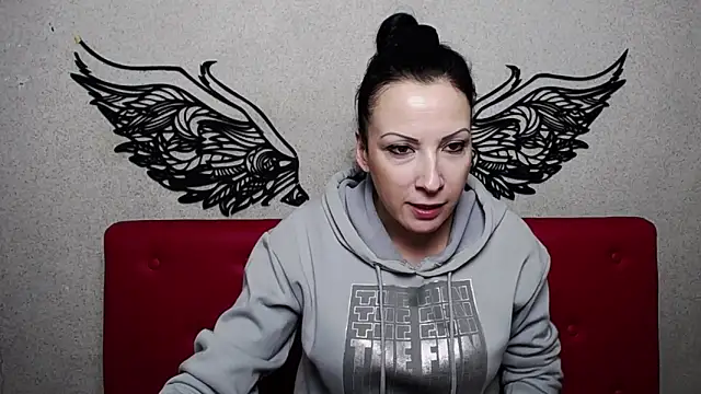 Snapshot of ElizabethSho chatting on January 20, 2025, 3:15 am ElizabethSho online show from January 20, 2025, 3:15 am