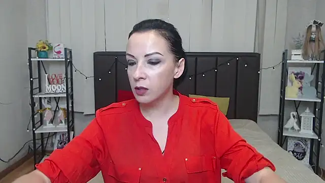 Snapshot of ElizabethSho chatting on September 18, 2025, 5:04 pm ElizabethSho online show from September 18, 2025, 5:04 pm