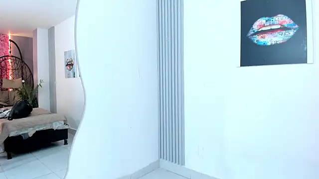 Sofia  rivera online show from February 12, 2025, 8:18 pm