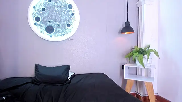 Sofia  rivera online show from February 20, 2025, 4:57 pm