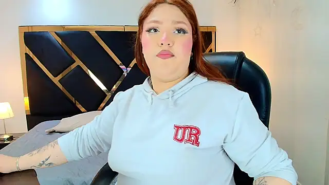 Camiila Osorio online show from May 28, 2026, 7:11 pm