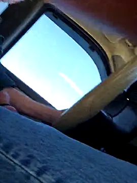 coolbrease10 online show from February 9, 2026, 7:07 pm