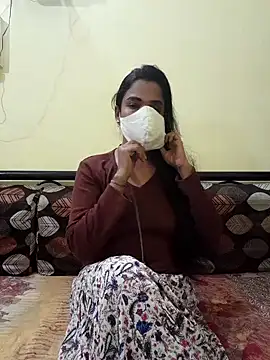 Snapshot of Nitya-Mahesh chatting on December 13, 2024, 5:00 pm Nitya-Mahesh online show from December 13, 2024, 5:00 pm