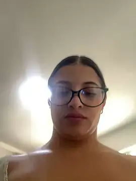 Arilw online show from January 4, 2025, 7:23 pm