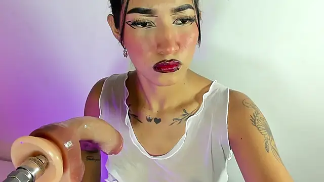 Snapshot of baby_naughty1_ chatting on September 9, 2025, 1:32 pm baby naughty1 online show from September 9, 2025, 1:32 pm