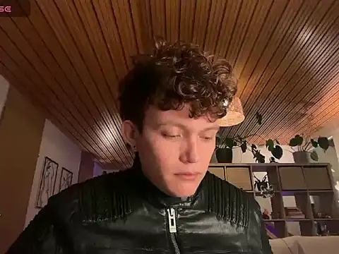 Snapshot of ccamilo-andress chatting on January 10, 2026, 8:43 pm ccamilo-andress online show from January 10, 2026, 8:43 pm