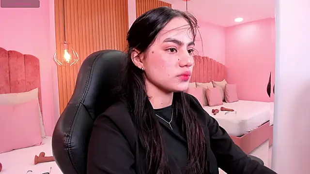 ariel jonees online show from March 4, 2025, 4:30 pm