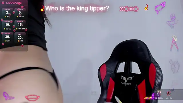 serafelle online show from December 18, 2025, 9:54 pm