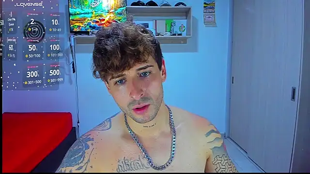 Snapshot of Ares_blue chatting on February 27, 2026, 1:22 pm Ares blue online show from February 27, 2026, 1:22 pm