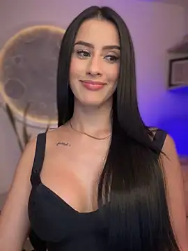 Snapshot of SarahhSmitth1 chatting on March 23, 2025, 12:58 am SarahhSmitth1 online show from March 23, 2025, 12:58 am