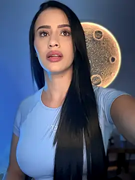 Snapshot of SarahhSmitth1 chatting on October 4, 2025, 9:13 pm SarahhSmitth1 online show from October 4, 2025, 9:13 pm