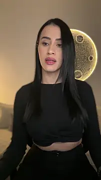 SarahhSmitth1 online show from February 23, 2026, 9:45 pm