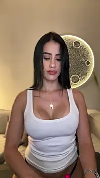 SarahhSmitth1 online show from April 10, 2026, 1:33 am