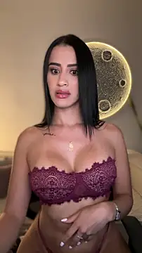 SarahhSmitth1 online show from April 17, 2026, 12:13 am