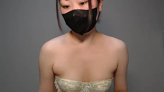 Snapshot of Hika-Channel chatting on April 1, 2026, 2:14 pm Hika-Channel online show from April 1, 2026, 2:14 pm