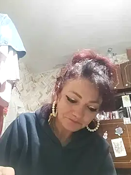 SweetLeila40 online show from June 12, 2026, 11:46 pm