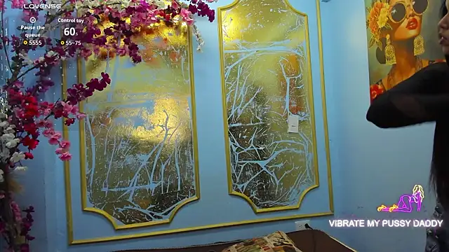 melaniecooperr online show from March 24, 2026, 3:22 am