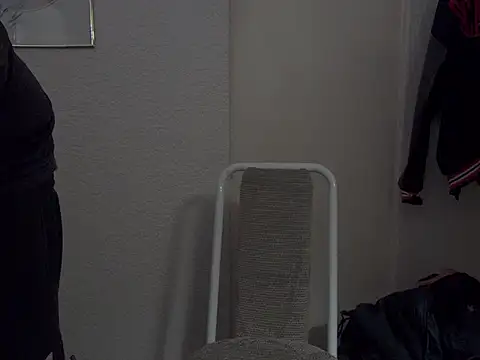 6igsticc9inch online show from March 6, 2025, 11:53 pm