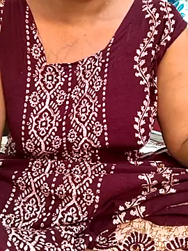 Snapshot of MUMTAJ-1 chatting on April 2, 2026, 8:34 am MUMTAJ-1 online show from April 2, 2026, 8:34 am