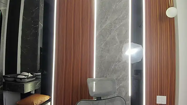 Snapshot of calvin_love_you chatting on May 31, 2026, 6:09 pm calvin love you online show from May 31, 2026, 6:09 pm