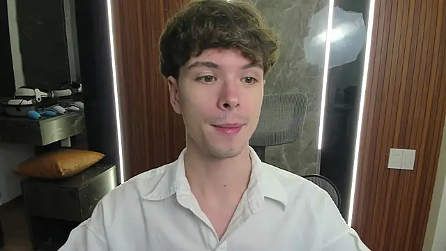 calvin love you online show from July 11, 2026, 3:04 pm
