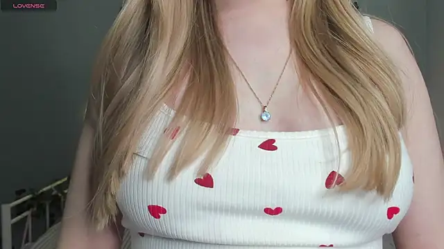 Snapshot of Melissa_babs chatting on December 26, 2024, 10:26 am Melissa babs online show from December 26, 2024, 10:26 am