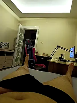 31cektirenbatuu online show from October 27, 2025, 8:57 pm