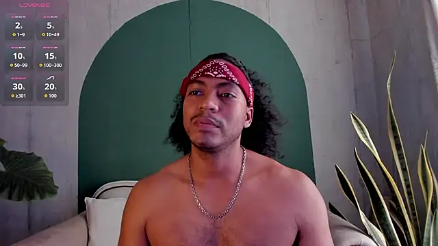 Snapshot of noah_jones__ chatting on November 27, 2025, 4:20 pm noah jones online show from November 27, 2025, 4:20 pm