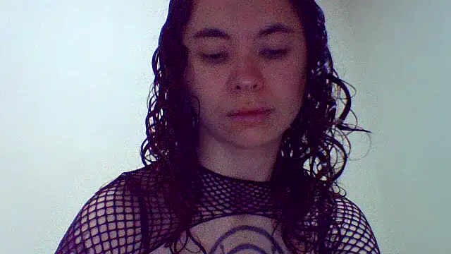 CELEna098rs707 online show from September 25, 2025, 9:40 pm