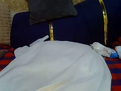 Snapshot of Soft_gal12 chatting on January 5, 2026, 6:44 pm Soft gal12 online show from January 5, 2026, 6:44 pm