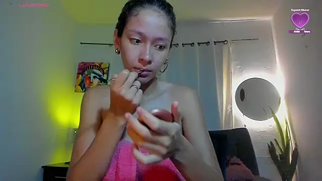 Sophie sweett19 online show from March 7, 2026, 4:31 am