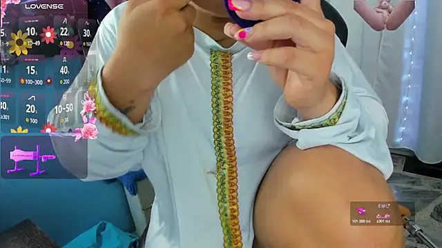 Snapshot of Falak-Yasin chatting on March 12, 2026, 11:49 am Falak-Yasin online show from March 12, 2026, 11:49 am