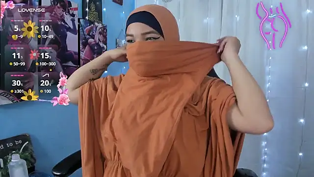 Snapshot of Falak-Yasin chatting on March 18, 2026, 12:19 pm Falak-Yasin online show from March 18, 2026, 12:19 pm