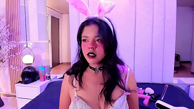 ivannabellini online show from February 2, 2026, 2:38 pm