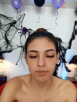 Snapshot of sofiarouge chatting on October 17, 2025, 7:49 pm sofiarouge online show from October 17, 2025, 7:49 pm