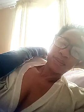 bustybillies online show from October 5, 2025, 5:39 am