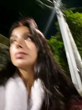 Lau1127 online show from November 27, 2025, 1:18 am