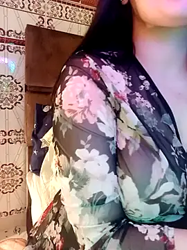 im here- online show from February 5, 2025, 5:31 pm