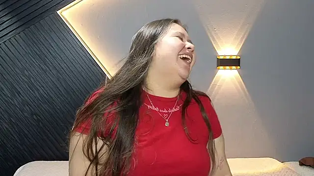 Laia and Aloby online show from February 7, 2026, 10:13 pm