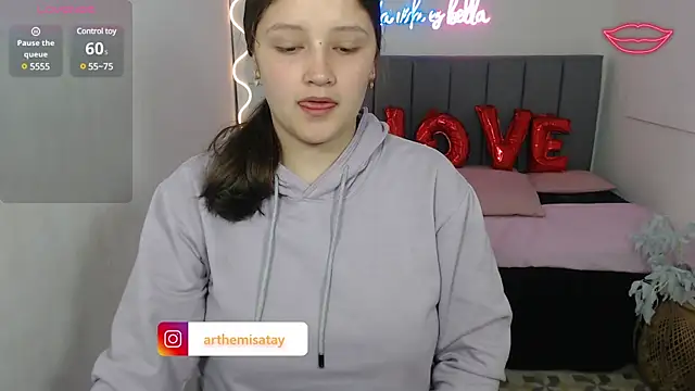 Krysstal tay online show from February 18, 2025, 11:33 am