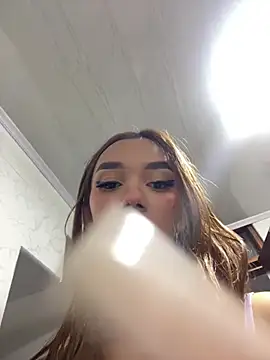 Nikol Rang   online show from February 25, 2025, 7:09 am