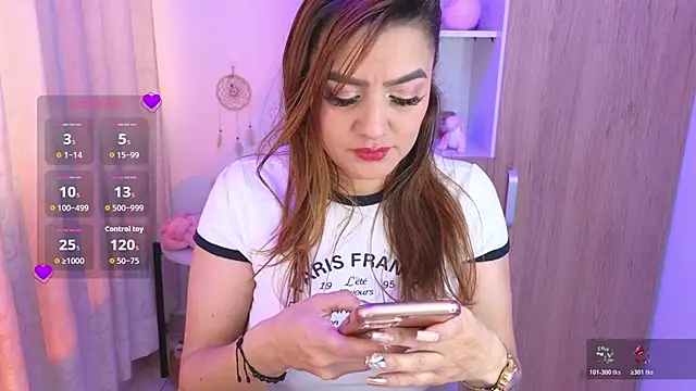 Snapshot of Lu_perez chatting on June 17, 2026, 1:34 pm Lu perez online show from June 17, 2026, 1:34 pm